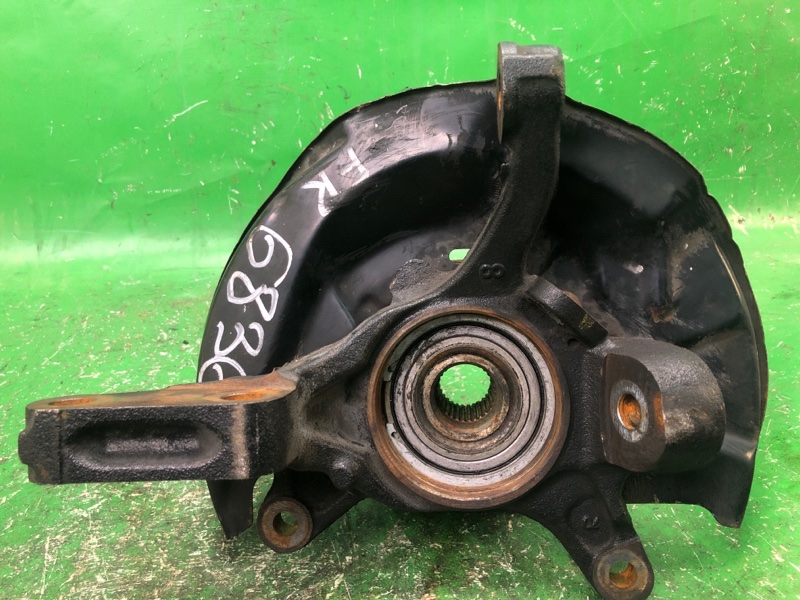 Кулак поворотный передний правый ES300 96-01 1998 MCV20 3.0 1MZFE