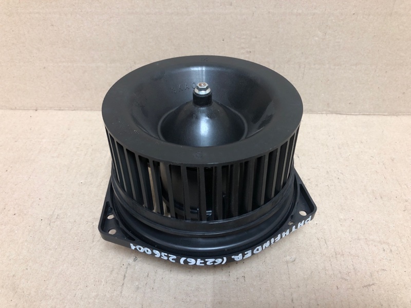 Запчасть моторчик печки задний NISSAN PATHFINDER R52 12-21 2020 R52 3.5 27375-3KA0B Б/У Моторчик печки задний NISSAN PATHFINDER R52 12-21 2020 R52 3.5 27375-3KA0B Б/У