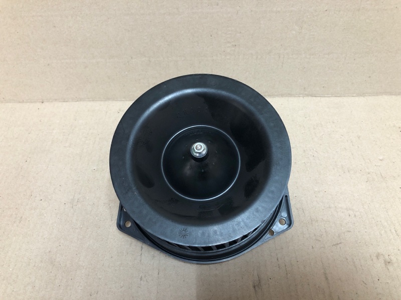 Моторчик печки задний NISSAN PATHFINDER R52 12-21 R52 3.5 Моторчик печки задний NISSAN PATHFINDER R52 12-21 R52 3.5