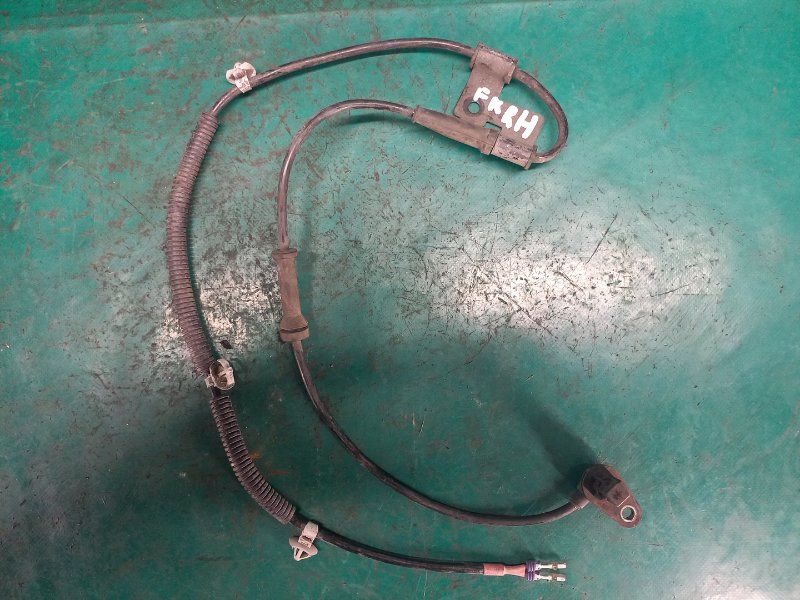 Датчик ABS передний правый KIA SORENTO XM 09-14 Внедорожник 2.4 G4KE Датчик ABS передний правый KIA SORENTO XM 09-14 Внедорожник 2.4 G4KE