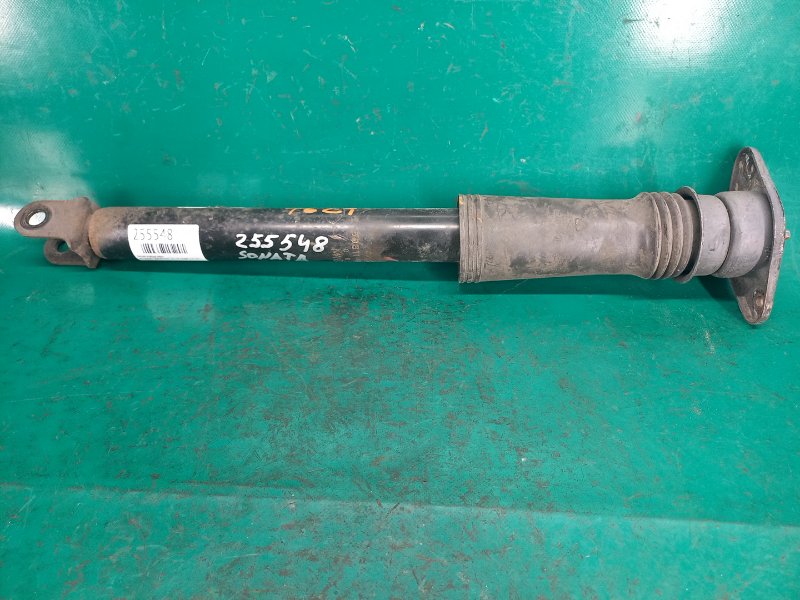 Запчасть амортизатор задний HYUNDAI SONATA YF 10-14 2011 Седан 2.4 553113Q610 Б/У Амортизатор задний HYUNDAI SONATA YF 10-14 2011 Седан 2.4 553113Q610 Б/У
