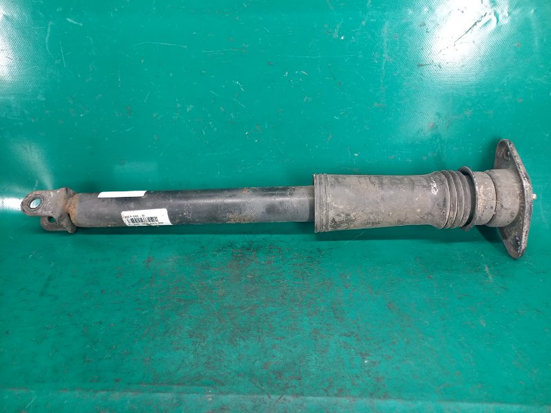 Амортизатор задний HYUNDAI SONATA YF 10-14 Седан 2.4 Амортизатор задний HYUNDAI SONATA YF 10-14 Седан 2.4