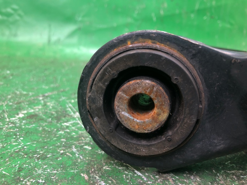 Рычаг задней подвески поперечный верхний задний левый TLX 14-17 2016 Седан 2.4L 4