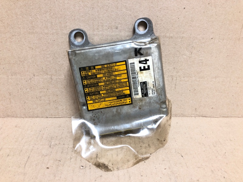 Блок управления AIRBAG TOYOTA CAMRY 30 02-06 ACV30L 89170-06250 Б/У