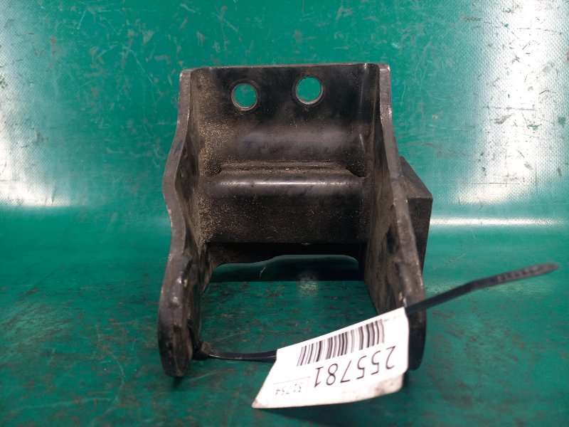 Кронштейн КПП задний KIA SORENTO XM 09-14 2010 Внедорожник 2.4 G4KE 45217-3B825 Б/У