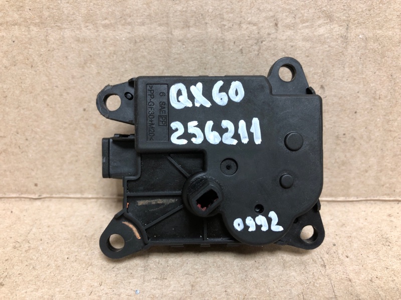 Моторчик заслонки печки левый INFINITI QX60/JX35 12-20 2016 L50 3.5 VQ35DE 27732-A070A Б/У