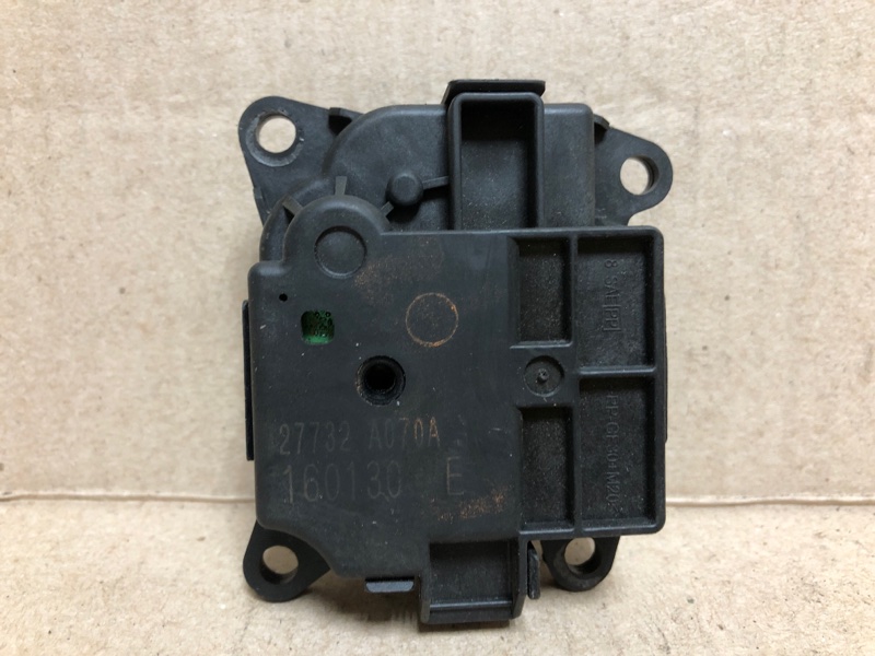 Моторчик заслонки печки левый INFINITI QX60/JX35 12-20 L50 3.5 VQ35DE