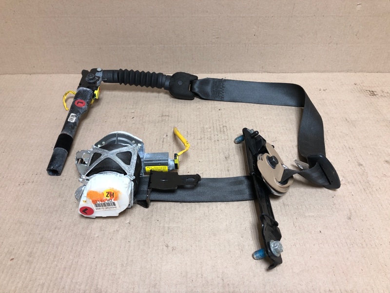 Ремень безопасности передний левый HYUNDAI SONATA YF 10-14 2013 YF 2.4 G4KK 88810-4R000HZ Б/У