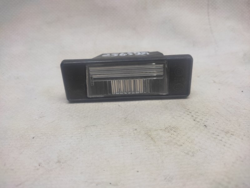 Подсветка номера INFINITI Q50 15-20 2017 Седан 3.0 VR30DDTT 26510-8990A Б/У