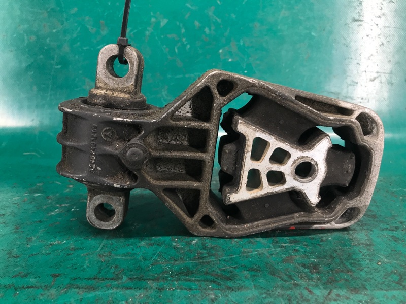 Подушка двигателя нижняя задняя левая INFINITI QX30 16-20 2018 Внедорожник 2.0 20PET 11360-5DA0A Б/У