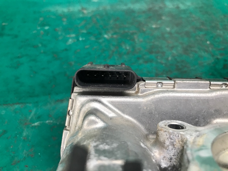 Дроссельная заслонка QX30 16-20 2018 Внедорожник 2.0 20PET