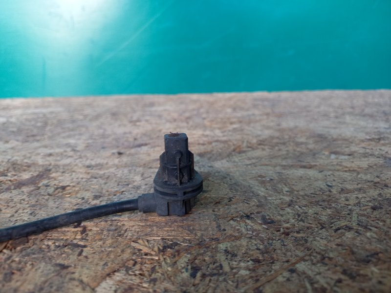 Датчик ABS передний левый SORENTO XM 09-14 2010 Внедорожник 2.4 G4KE Датчик ABS передний левый SORENTO XM 09-14 2010 Внедорожник 2.4 G4KE