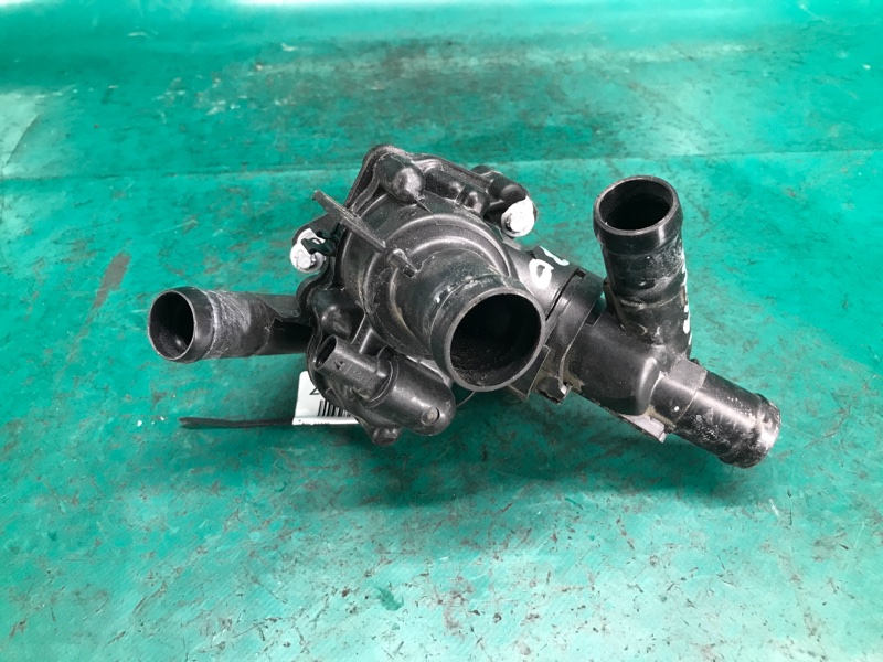 Термостат QX30 16-20 2018 Внедорожник 2.0 20PET