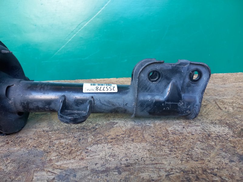 Амортизатор передний правый SORENTO XM 09-14 2010 Внедорожник 2.4 G4KE