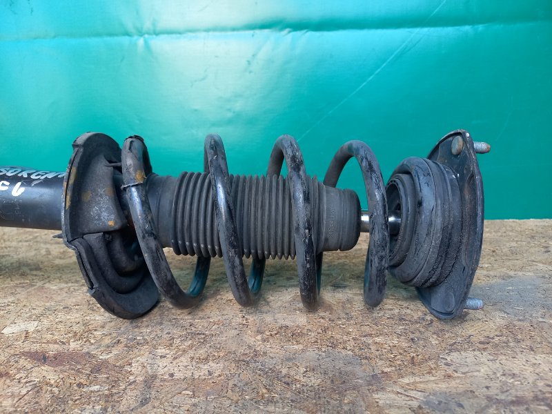 Амортизатор передний левый SORENTO XM 09-14 2010 Внедорожник 2.4 G4KE