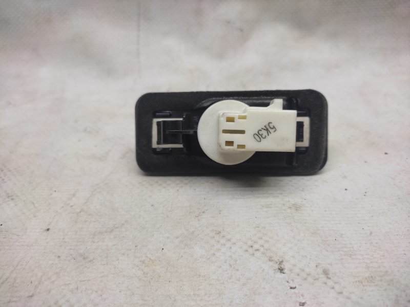 Подсветка номера LEGACY BN 14-18 2016 Седан 2.5 FB25B Подсветка номера LEGACY BN 14-18 2016 Седан 2.5 FB25B