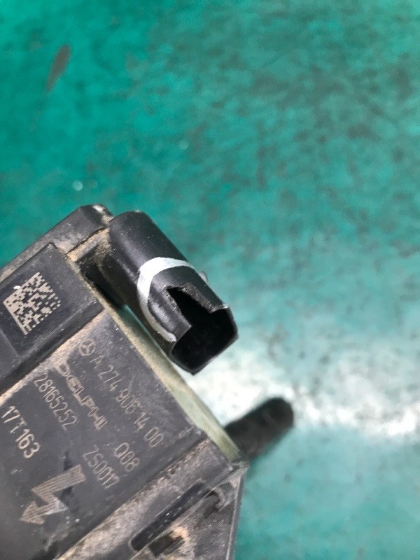 Катушка зажигания QX30 16-20 2018 Внедорожник 2.0 20PET