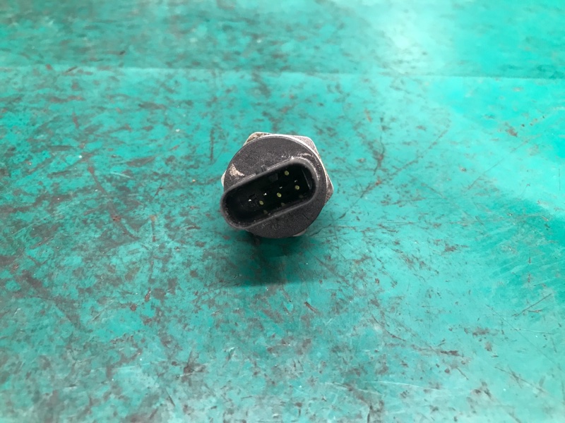 Датчик давления топлива QX30 16-20 2018 Внедорожник 2.0 20PET