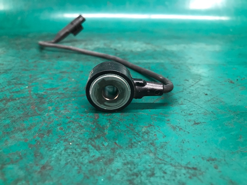 Датчик детонации QX30 16-20 2018 Внедорожник 2.0 20PET