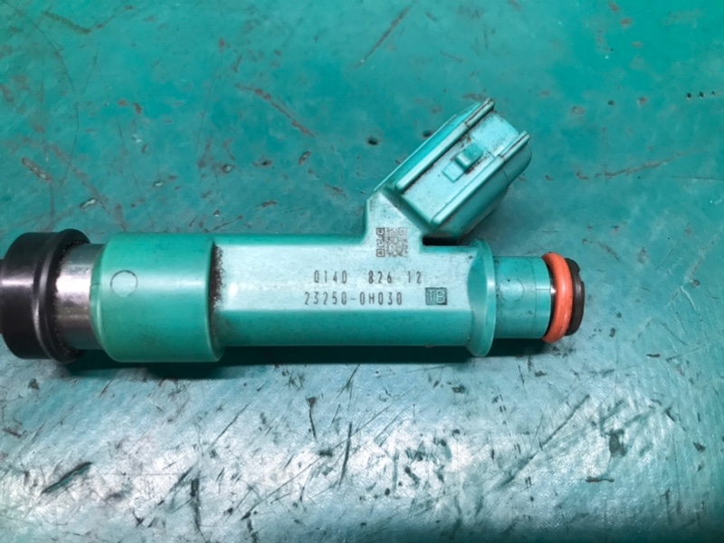 Форсунка топливная SOLARA 03-09 COUPE 2.4 2AZFE Форсунка топливная SOLARA 03-09 COUPE 2.4 2AZFE