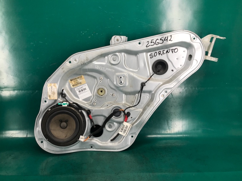 Запчасть стеклоподъемник задний правый KIA SORENTO XM 09-14 2010 Внедорожник 2.4 G4KE 83402-2P000 Б/У Стеклоподъемник задний правый KIA SORENTO XM 09-14 2010 Внедорожник 2.4 G4KE 83402-2P000 Б/У