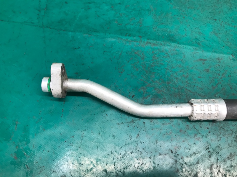 Трубка кондиционера ALTIMA L31 01-06 2002 3.5 VQ35DE