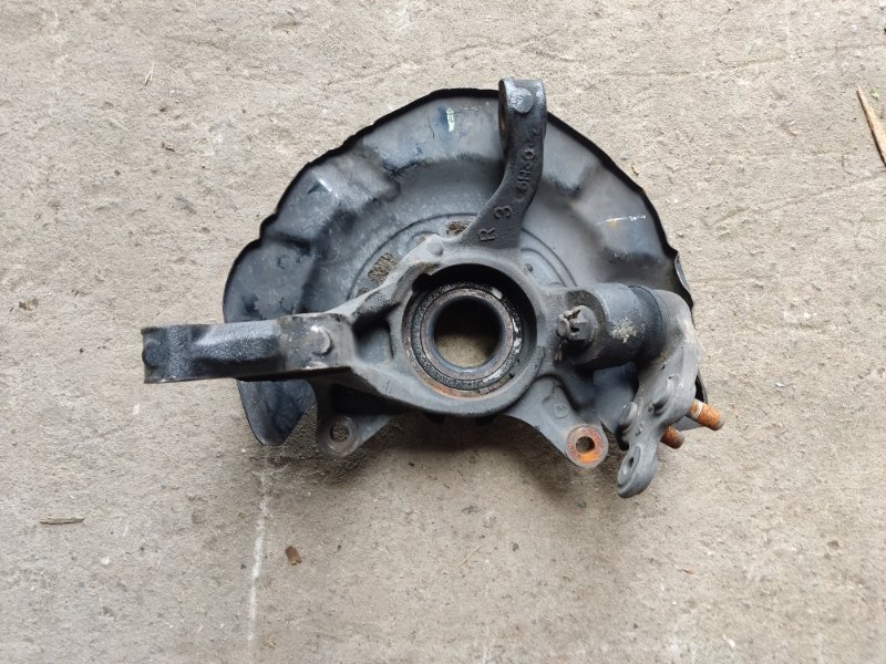 Кулак поворотный передний правый AVALON 05-12 2006 GSX30 3.5 2GR-FE