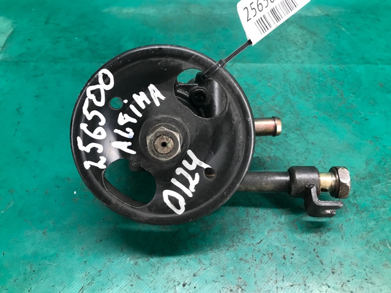 Насос ГУР NISSAN ALTIMA L31 01-06 2002 3.5 VQ35DE 49110-8J200 Б/У