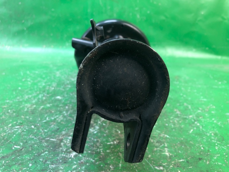 Амортизатор передний левый SUZUKI GRAND VITARA 05-15 Внедорожник 2.7 H27A