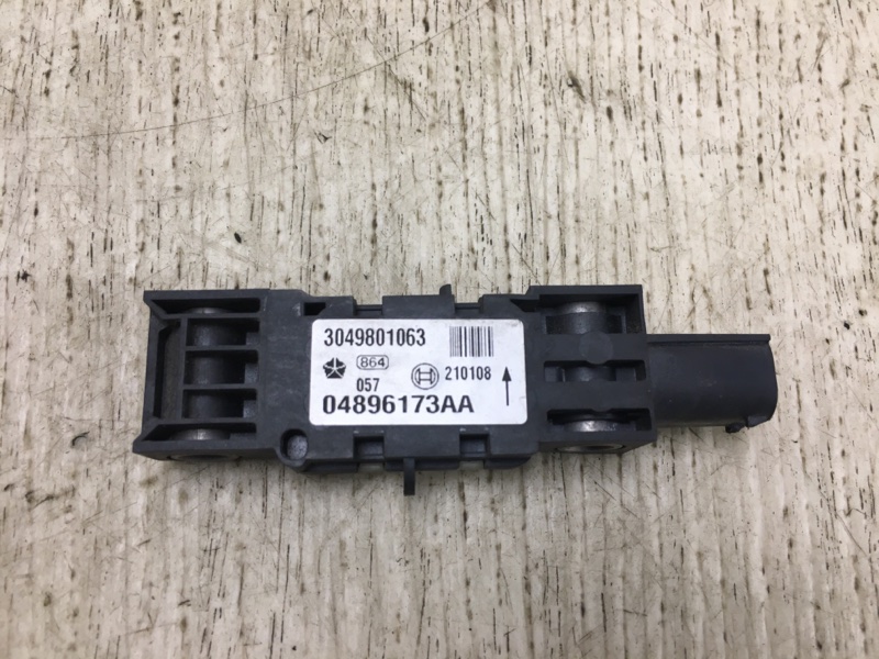 Датчик удара передний CHRYSLER 300 04-10 Седан 3.5 EGG