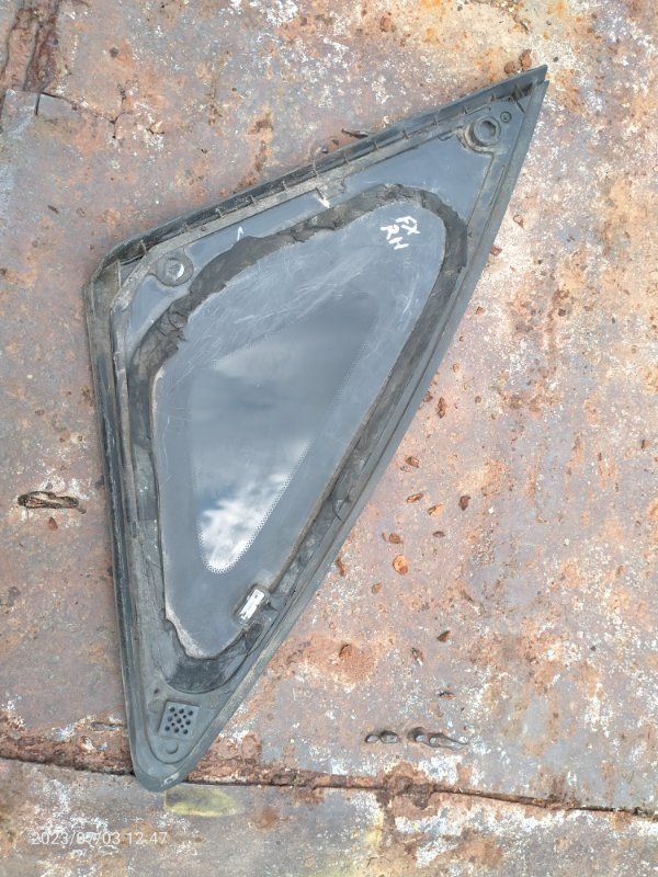 Стекло в кузов заднее правое FX/QX70 S51 08-17 Внедорожник