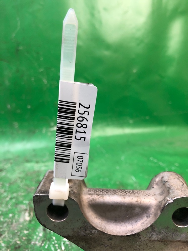 Кулак поворотный передний левый QX60/JX35 12-20 2017 Внедорожник 3.5 VQ35DD