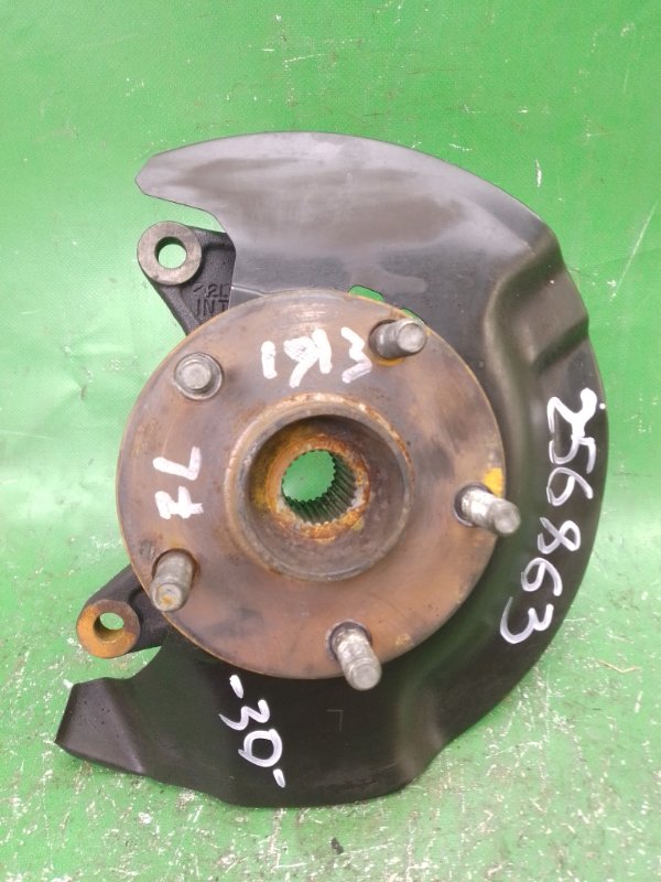 Кулак поворотный передний левый CAMRY 30 02-06 2002 ACV30L 2.4 2AZFE