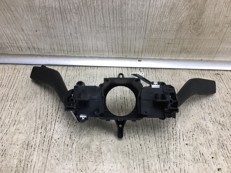 Подрулевой переключатель PASSAT B8 14- 2018 Седан 2.0 DDSA