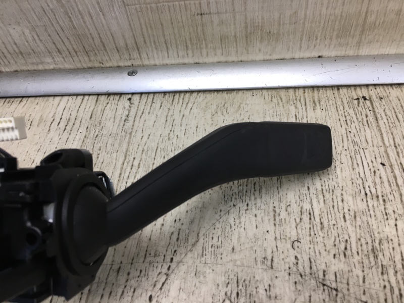 Подрулевой переключатель PASSAT B8 14- 2018 Седан 2.0 DDSA