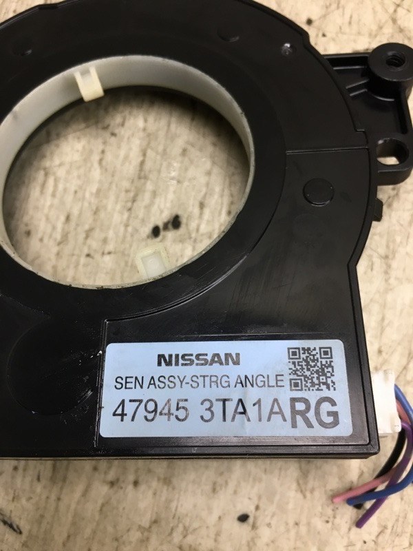 Датчик угла поворота руля NV200 USA 13- 2017 M20X 2.0 MR20DE Датчик угла поворота руля NV200 USA 13- 2017 M20X 2.0 MR20DE