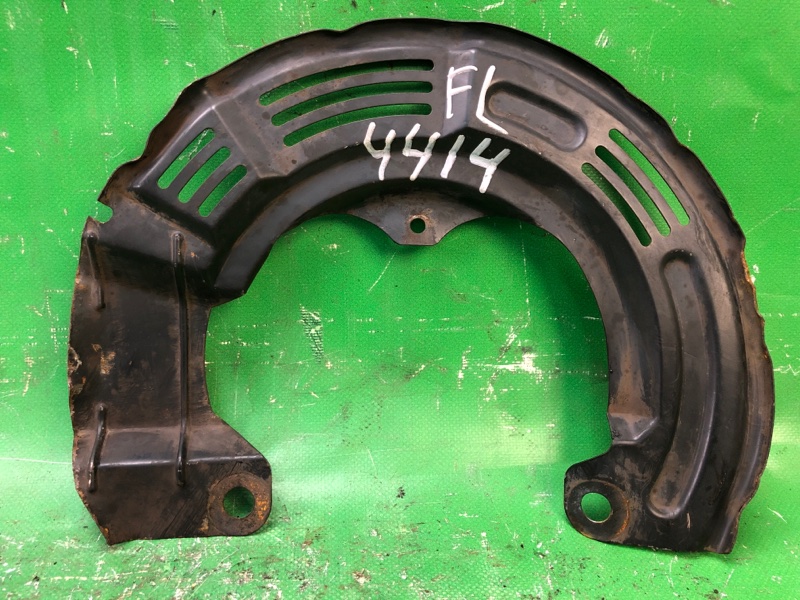 Запчасть защита тормозного диска передняя левая MITSUBISHI ENDEAVOR 03-11 2003 Внедорожник 3.8 MR569679 Б/У Защита тормозного диска передняя левая MITSUBISHI ENDEAVOR 03-11 2003 Внедорожник 3.8 MR569679 Б/У