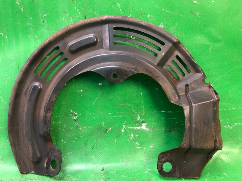 Защита тормозного диска передняя левая ENDEAVOR 03-11 2003 Внедорожник 3.8 Защита тормозного диска передняя левая ENDEAVOR 03-11 2003 Внедорожник 3.8