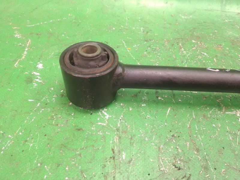 Рычаг задней подвески продольный TOYOTA CAMRY 20 96-02 MCV20 2.2 5S-FE