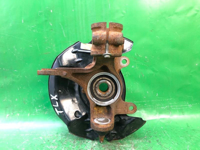 Кулак поворотный передний левый TLX 14-17