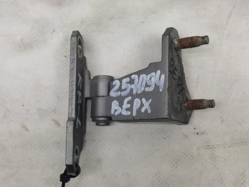 Петля двери верхняя задняя левая INFINITI G25/G35/G37/Q40 06-14 82401-JK000 Б/У