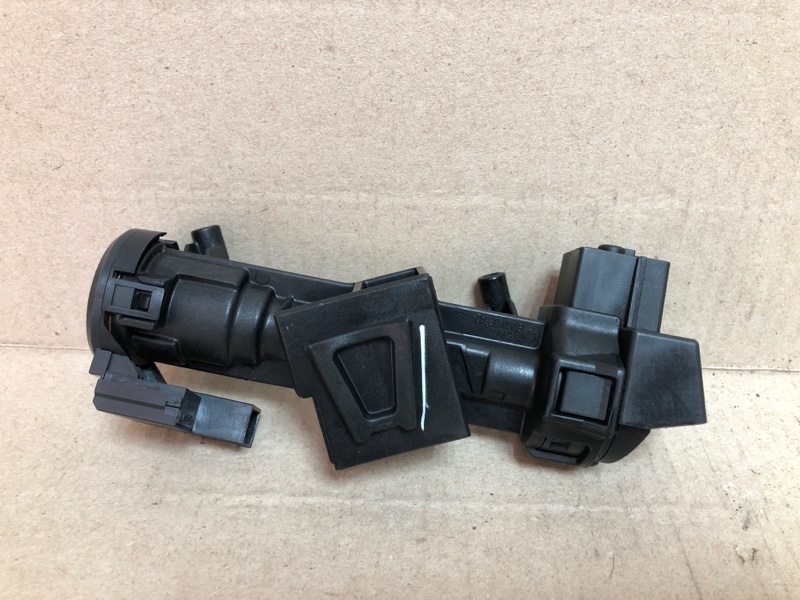 Замок зажигания FORD FOCUS 10-18 BV6Z-3511-B Б/У