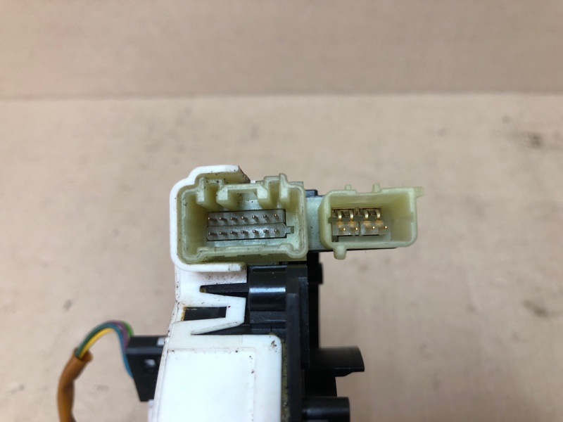 Шлейф Airbag FIESTA 08-17 2013 Хэтчбек 1.6 XDEZ