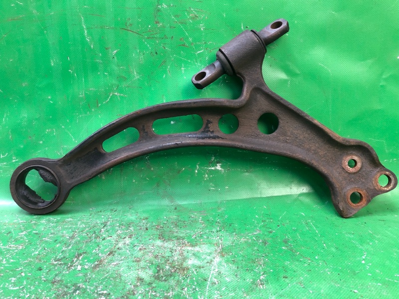 Рычаг передней подвески нижний передний левый LEXUS ES300 96-01 1998 MCV20 3.0 1MZFE 4806933030 Б/У