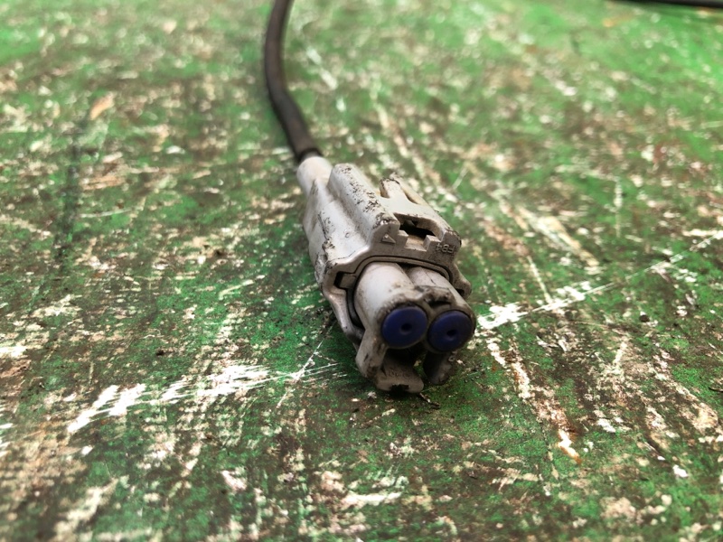 Датчик ABS передний правый ES300 96-01 1998 MCV20 3.0 1MZFE