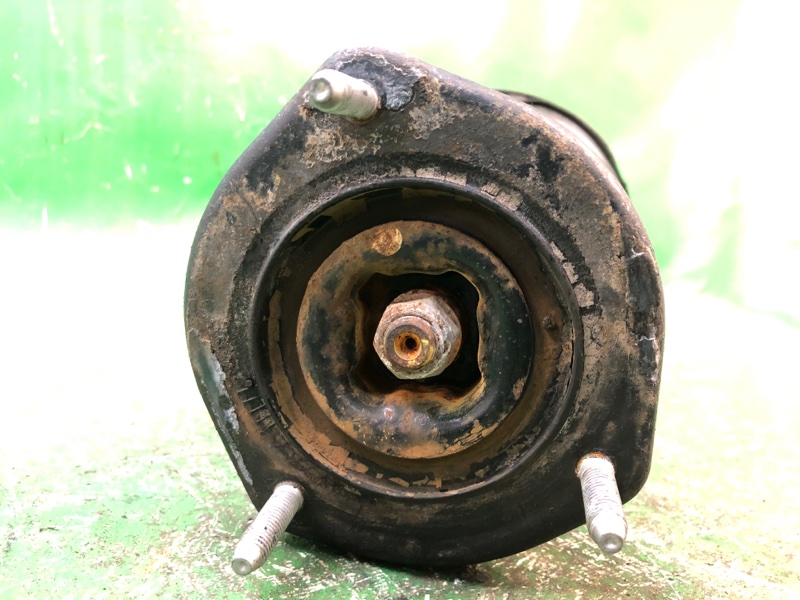 Амортизатор задний правый LEXUS ES300 96-01 MCV20 3.0 1MZFE