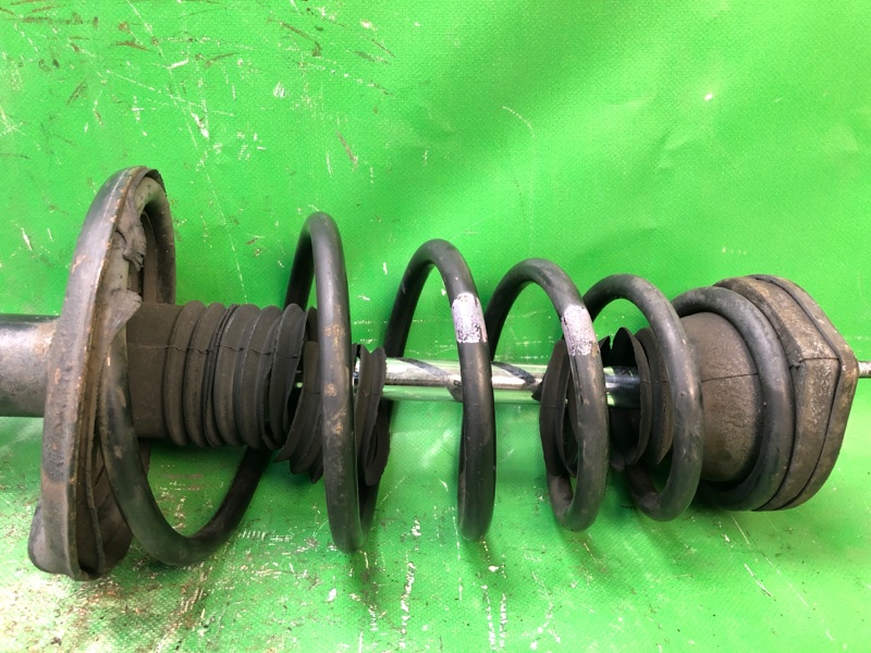 Амортизатор задний левый ES300 96-01 1998 MCV20 3.0 1MZFE