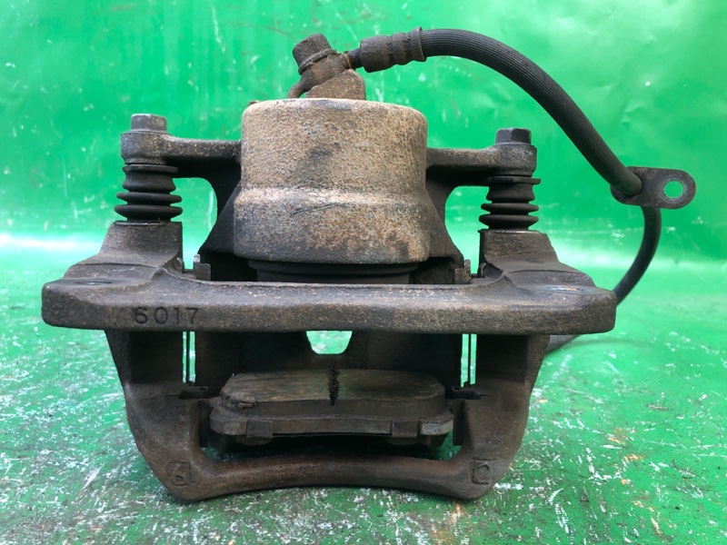 Суппорт тормозной передний правый ES300 96-01 1998 MCV20 3.0 1MZFE