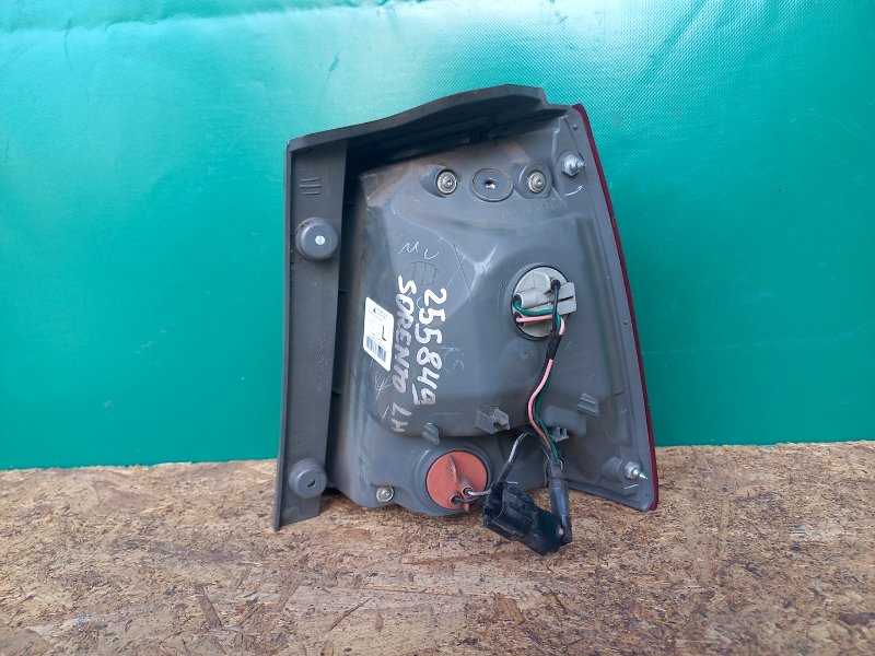 Фонарь наружный левый KIA SORENTO XM 09-14 Внедорожник 2.4 G4KE