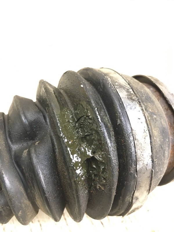 Привод передний левый TOYOTA PRIUS - 30 09-17